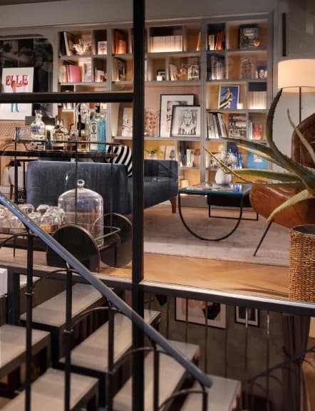 Maison ELLE Paris Etoile — The salon and library