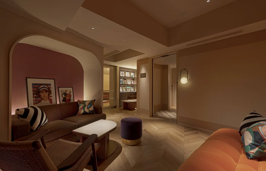 ELLE SPA Tokyo — the treatment suite at Haneda Airport